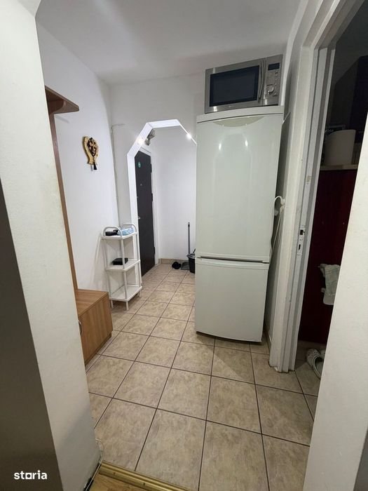Apartament Semi decomandat Calea Românilor la 3-4minute de centru