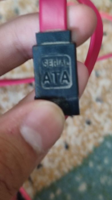 SATA-SATA кабель
