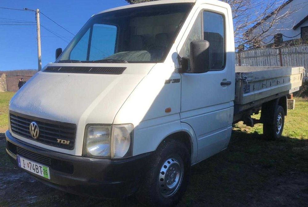 Volkwagen Lt 35 2,5 Tdi platforma ,5 m
