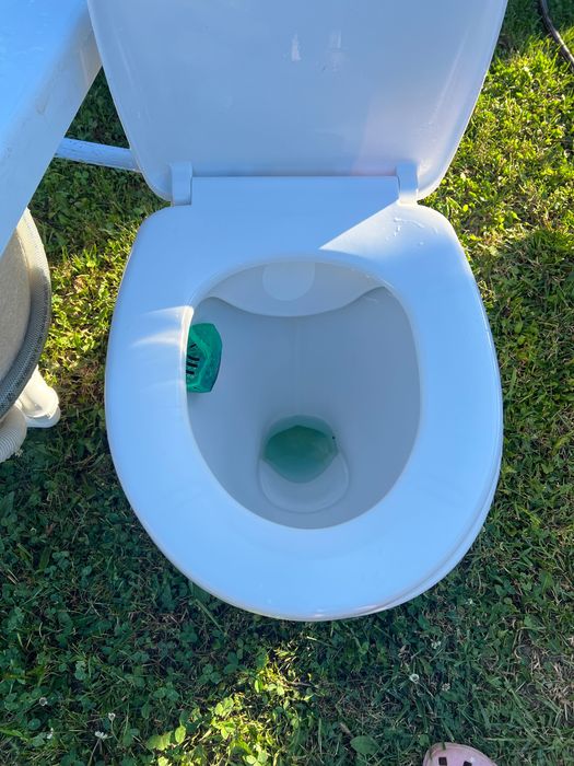 Sanitare baie( cadă, cabină, wc)