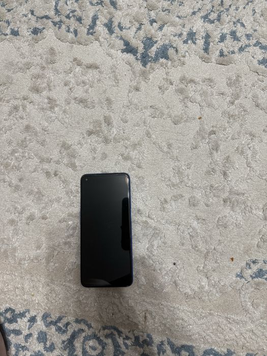 Продам смартфон OPPO A55