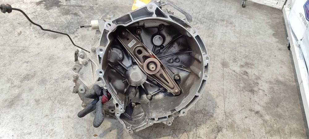 CUTIE VITEZE MANUALĂ BMW 1 SERIES 118I F40 2019–2024 COD OEM 23008689381 / GS6-58DG / 2209952ADC (5D)