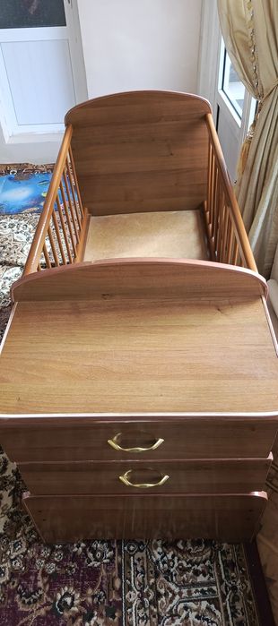 Detskiy krovat. Bolalar krovati