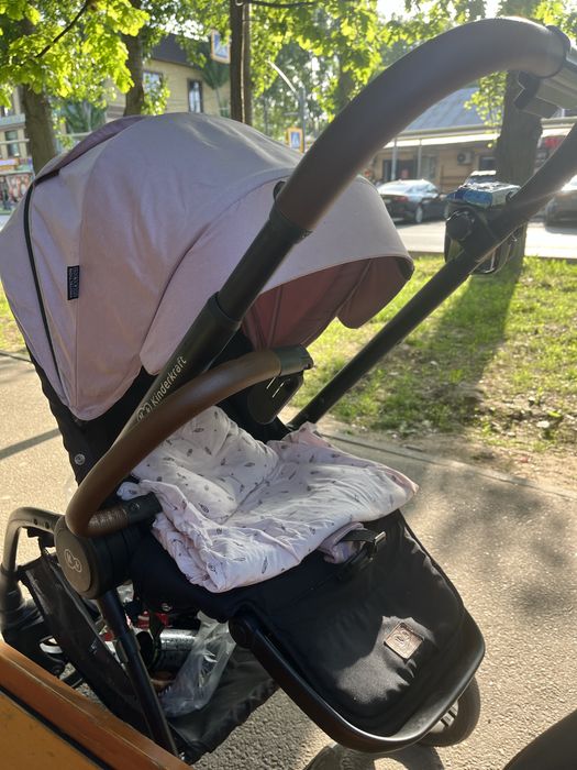 Прогулочная коляска kinderkraft