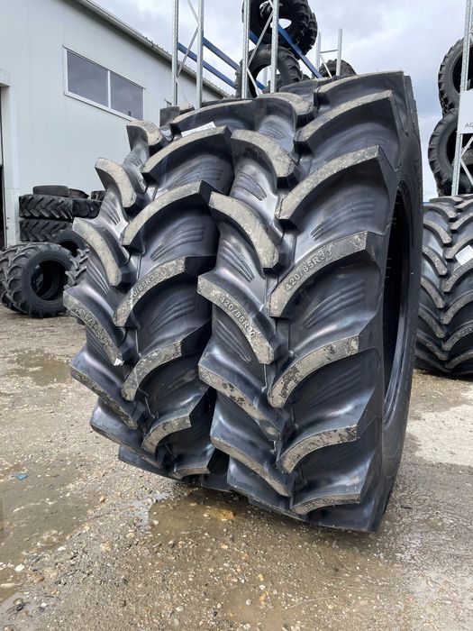 Cauciucuri pentru tractor spate 420/85R30 noi radiale