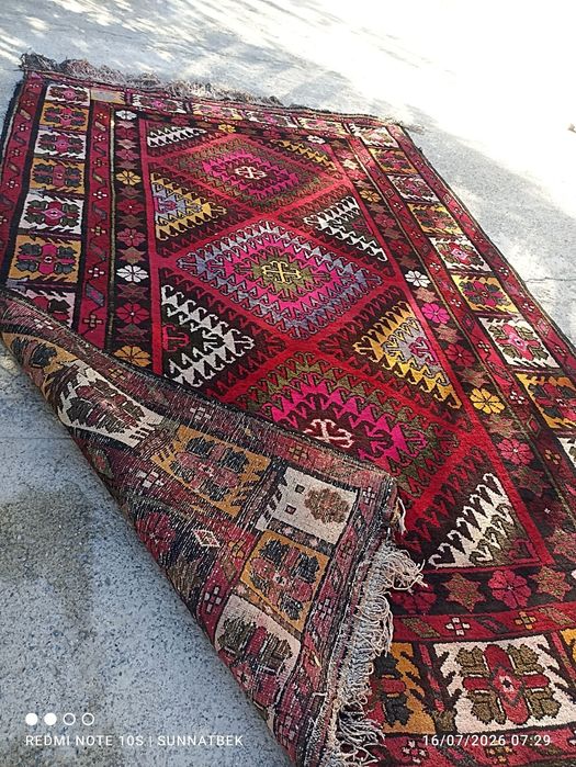 Qadimgi gilam naqshinkor ogʻir gilam 60-70 kg