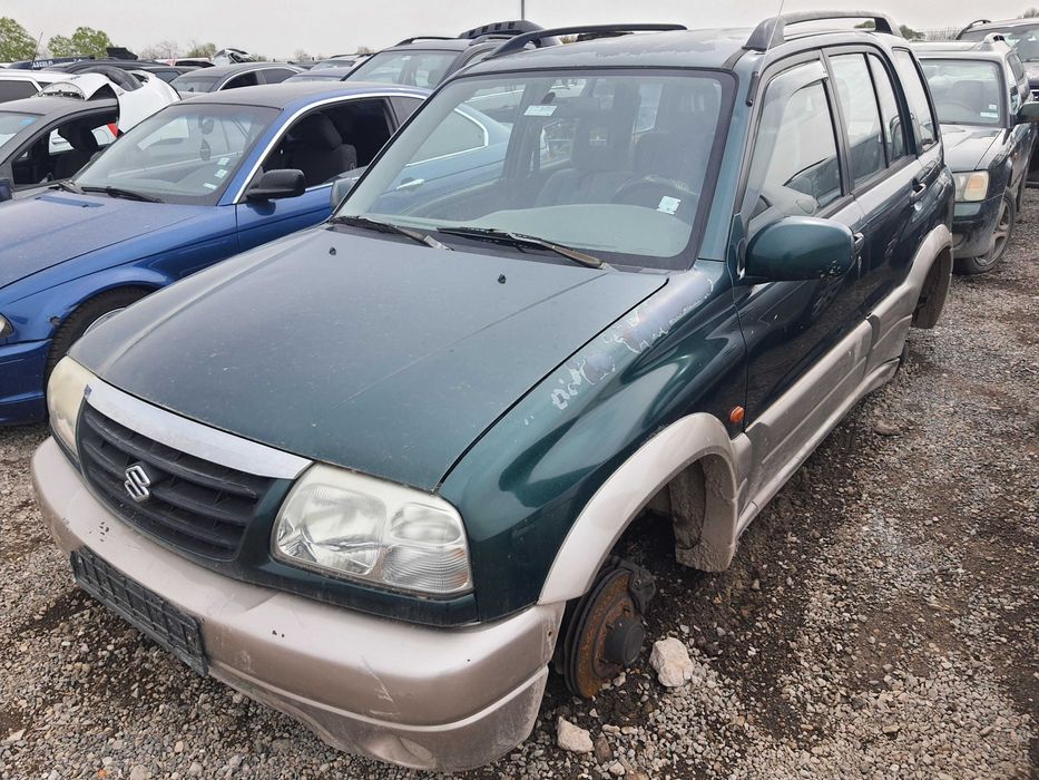 На части! Suzuki Grand Vitara 2.5 i V6