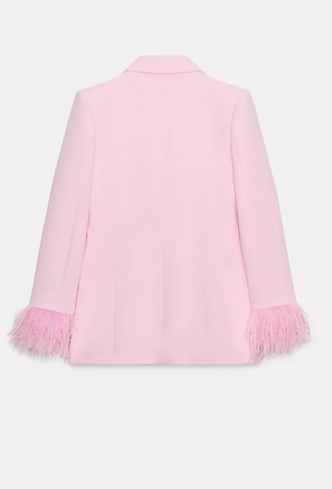 Сако с пера на Zara