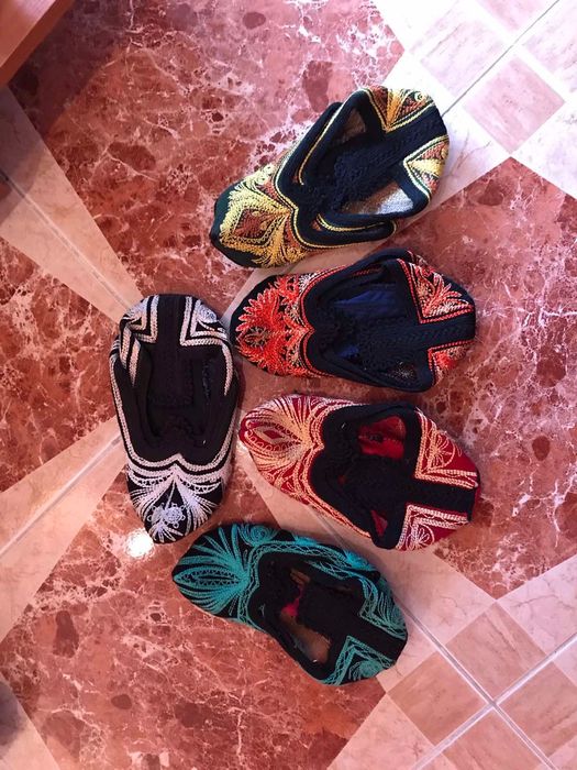 Родопски чехли и терлъци с гайтан