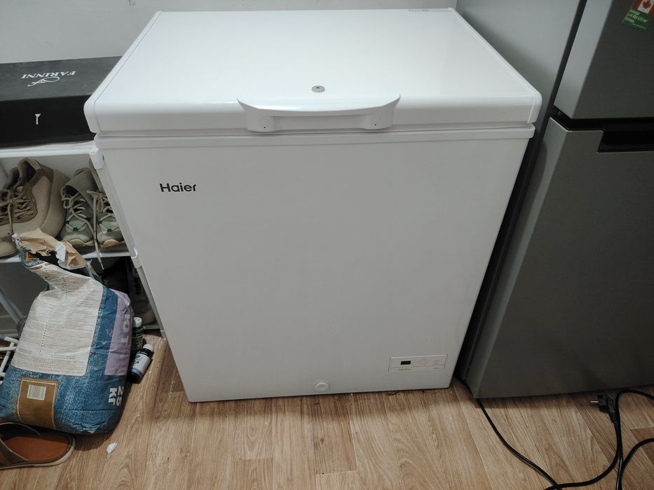 Морозильгый ларь Haier HCE143R