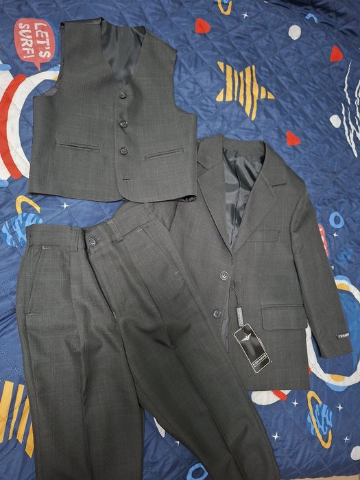 Сако, панталон и елек