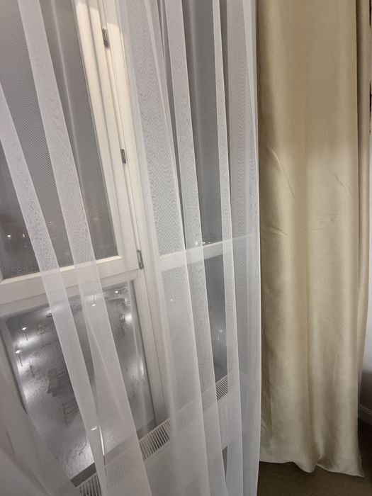 Продам плотные шторы новые