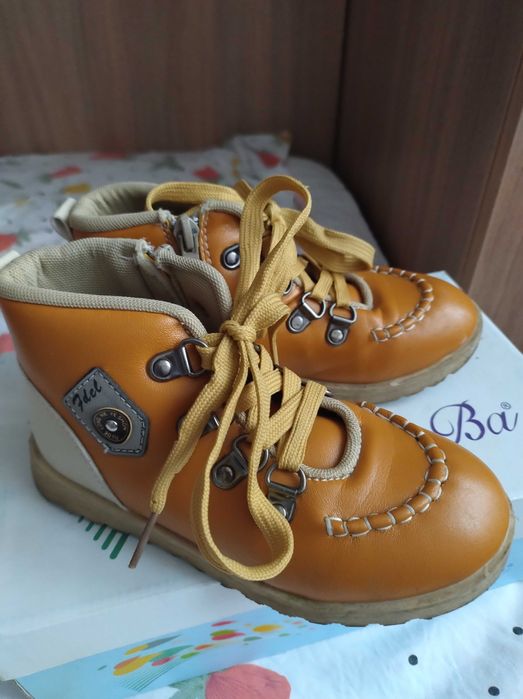 Ghete toamna, iarna, primavara unisex. Model deosebit,fara uzura