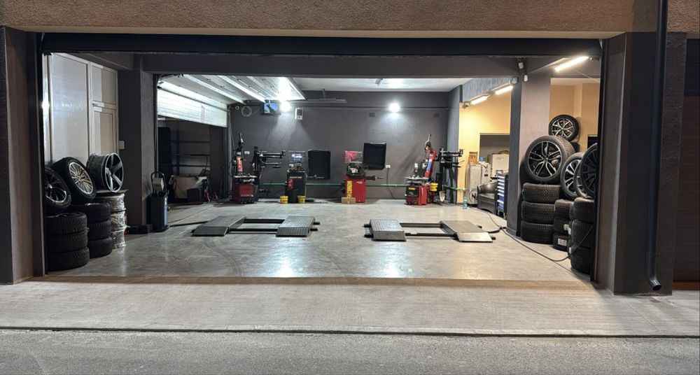 Spatiu comercial afacere la cheie  P+1 300 mp teren 426 mp Baba novac