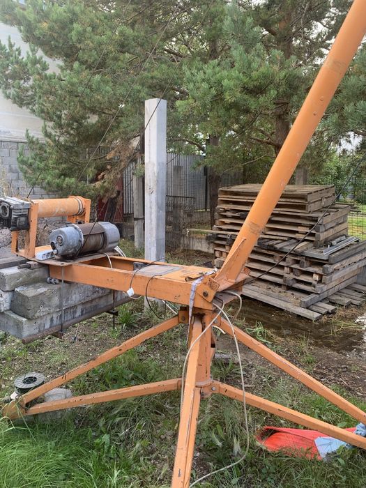 портативный подъемный кран