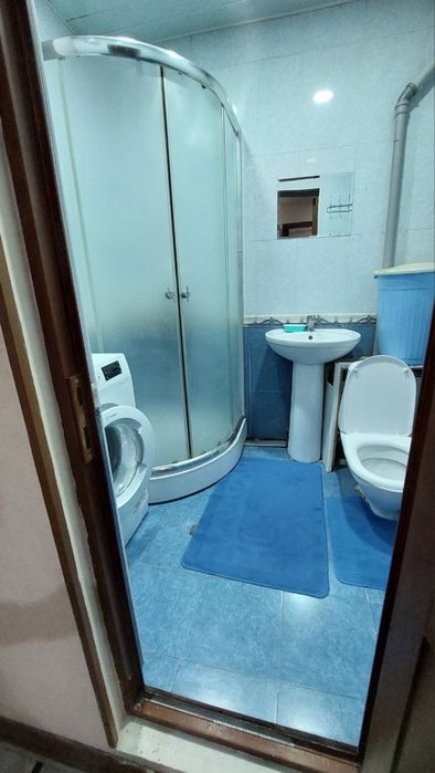 2/4/4 Центр! Парк Анхор Локомотив!ул.Лабзак,68.000 $