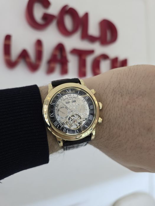 Патек филип в стиле кэжл, подходит под любой имидж.