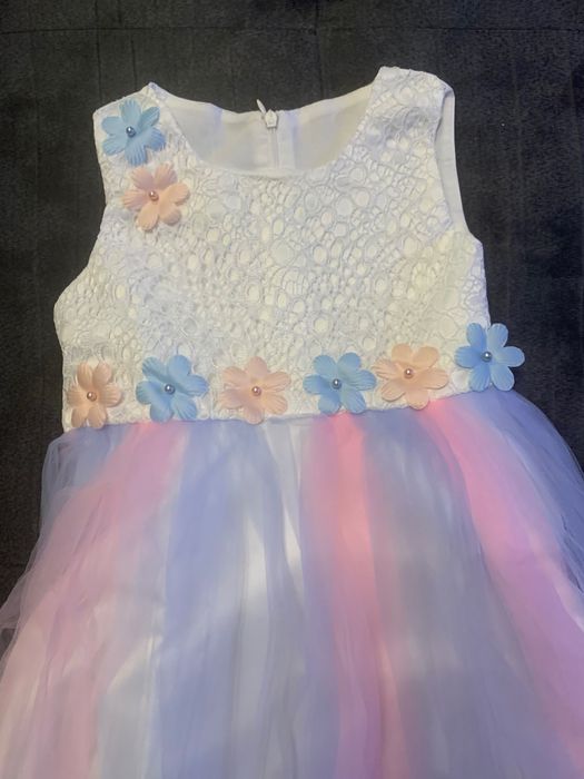 Нова рокля 116 ръст