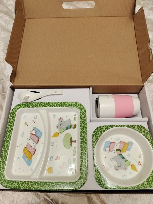 Детская посуда для девочки и мальчика