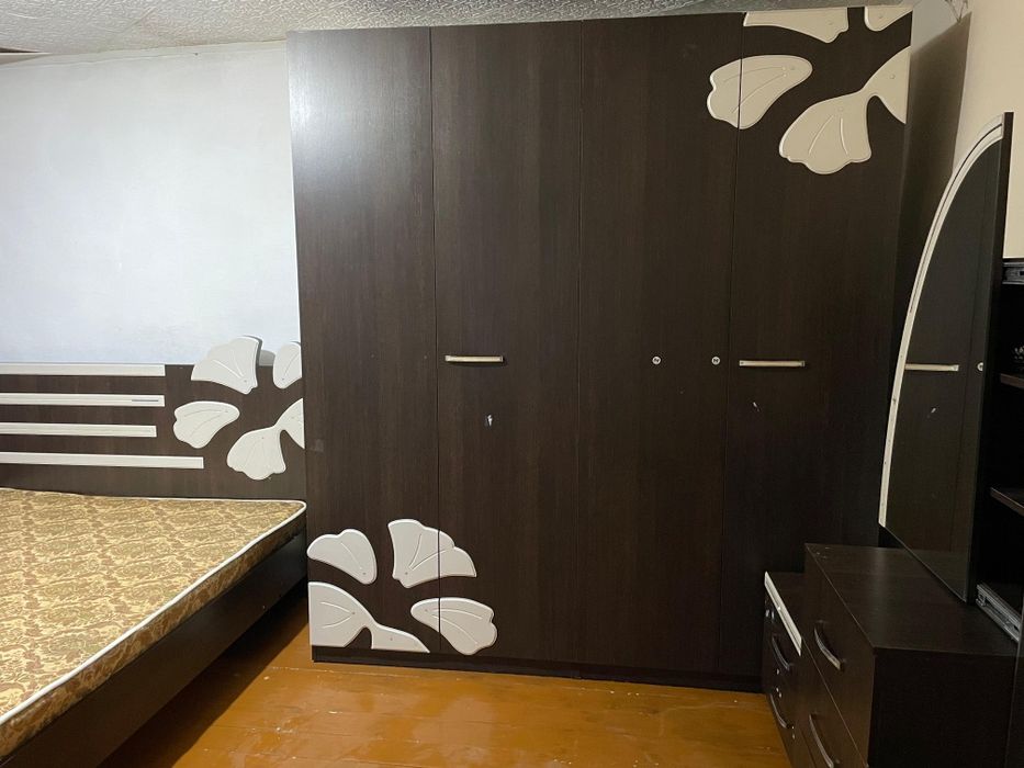 Спальный гарнитур