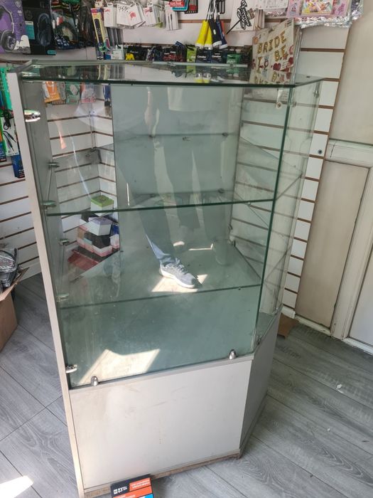 Продам стелажи не дорого