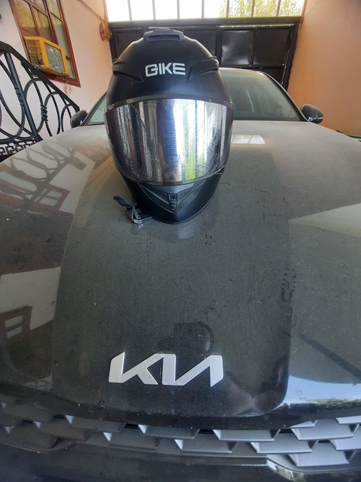 Kaska sotiladi motosiklda kiyish uchun