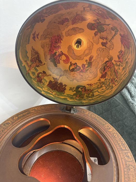 Бар- глобус. Дерево с подсветкой.