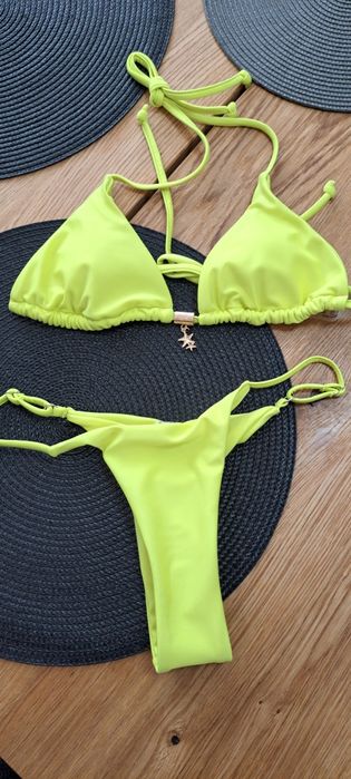 Бански половинки и цял