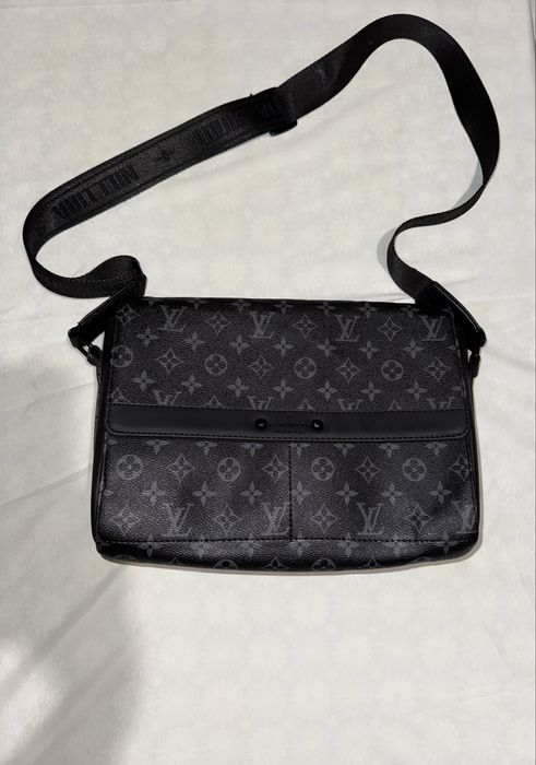 Чанта Louis Vuitton