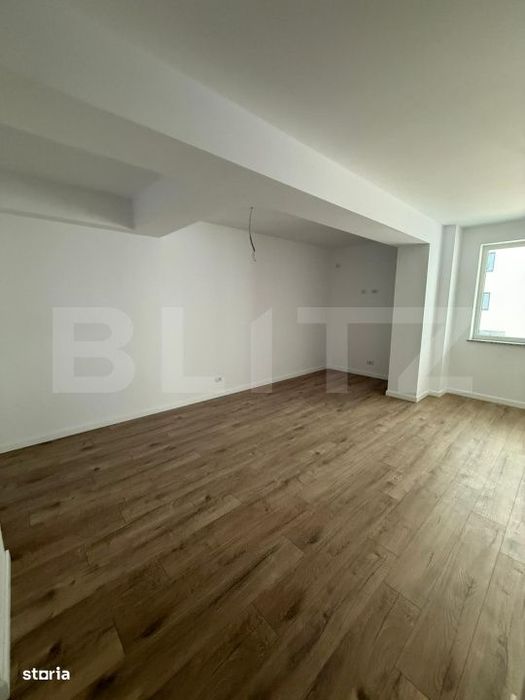 Apartament 3 camere, 65.60 mp, zona Primagra