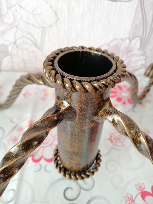 Кованная подставка для ёлки