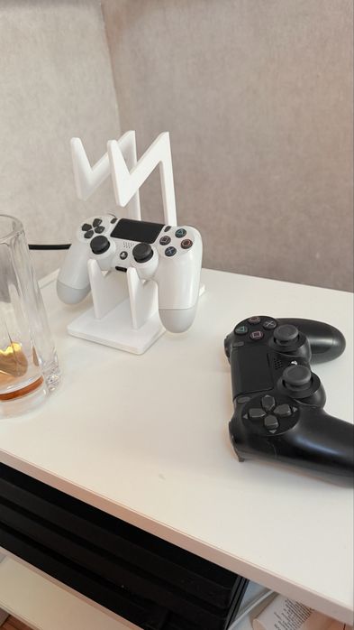 Продам пс 4про sony plastation 4pro