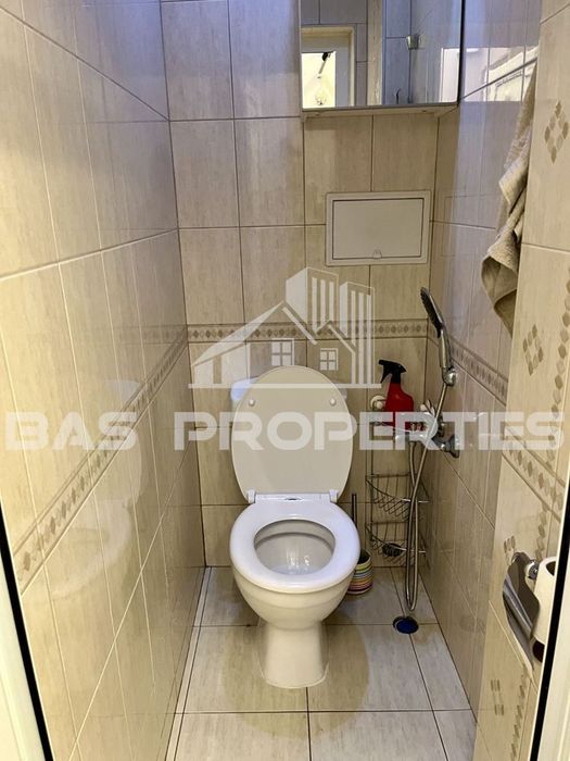 3-стаен в София-Фондови Жилища площ 61