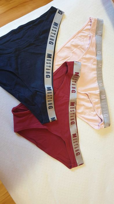 Нови Дамски бикини Mustang + подарък 1 брой