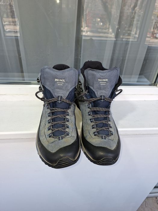 Vând ghete Meindl nr 46 cu Gore-tex