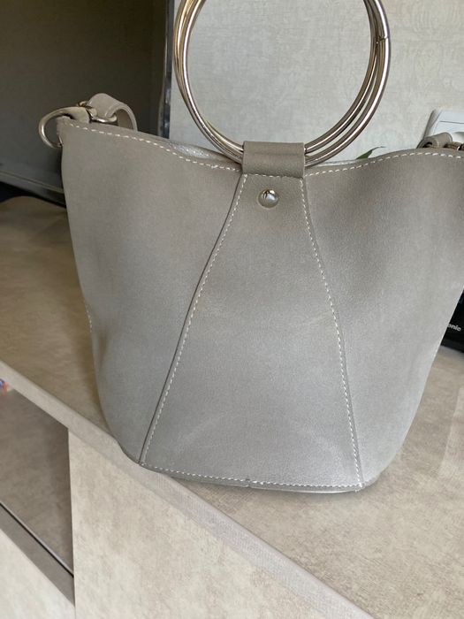 Женская сумка через плечо