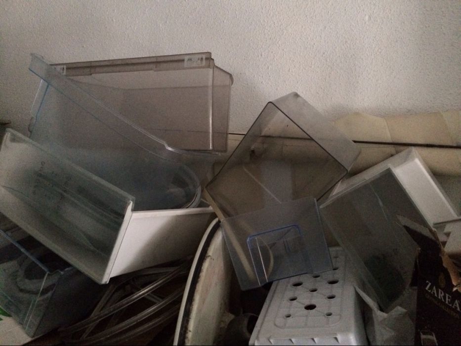 raft usa frigider whirlpool ,sertar congelator zanussi cutie legume