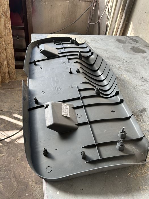 Кора заден капак, халогени, стоп светлини Ford Focus