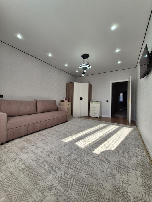 Кең әрі жайлы пәтер сатылады, өте қызықты ұсыныс