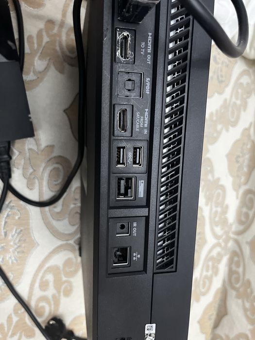 Срочно Продам XBOX ONE