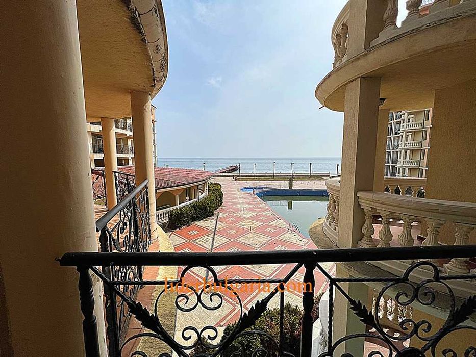 Продава се Двустаен апартамент в к.к. Елените - 92 кв.м за 755 €/кв.м - Снимка #2