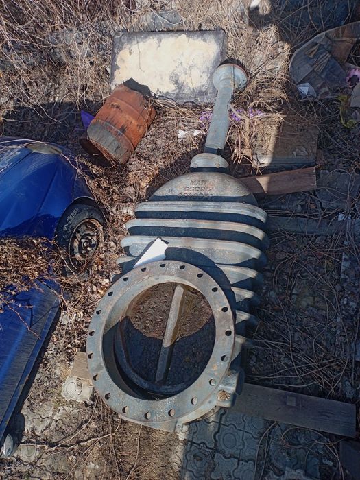 Задвижка d n 600