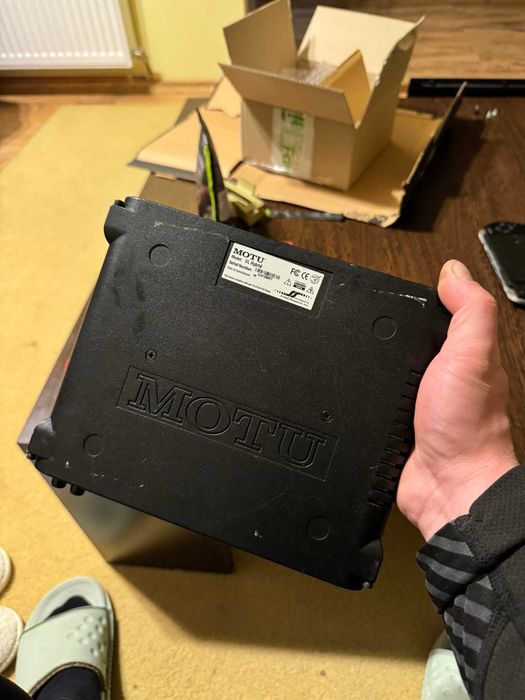 placa audio MOTU ultralite mk3 hybrid