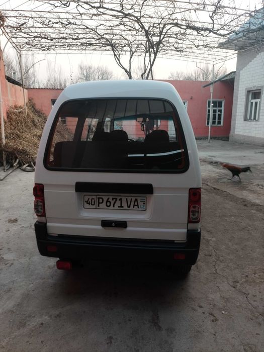 Damas sotiladi oʻzimni mashinam rangi oq kraskasi toza 37 min yurgan