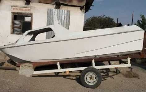 Катер Ладога продам