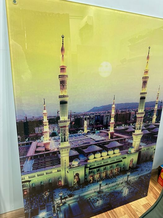 Devor uchun makka va madina oynali rasmlar