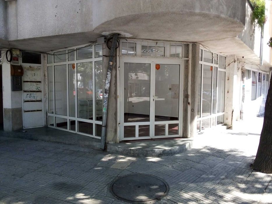 Дава се под наем Магазин в Пловдив, Христо Смирненски - 55 кв.м за 200 € - Снимка #18