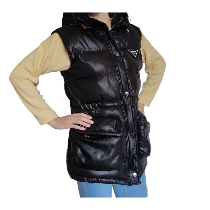 Дамски елек Prada грейка пухенка с качулка