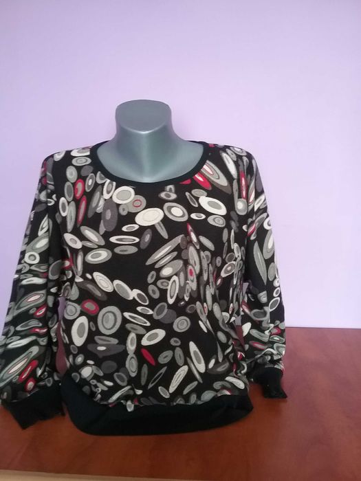 Vând Bluza Dama Marimea XL