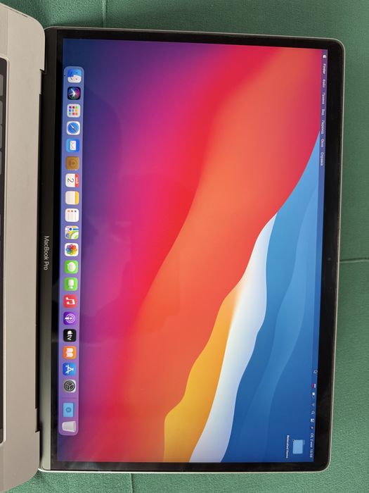 Apple MacBook Pro 15, 2 тб